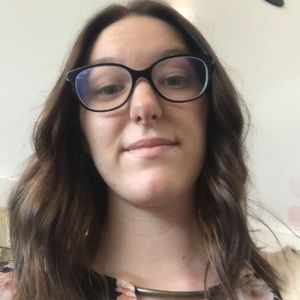 Meet your Posher, Annica